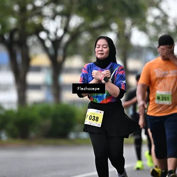 Runner Photo 8516415