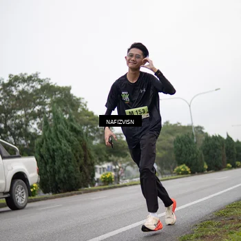 Runner Photo 8516648