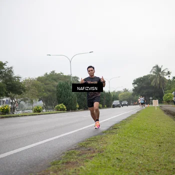 Runner Photo 8516681