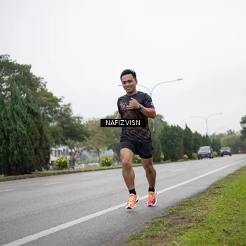 Runner Photo 8516751