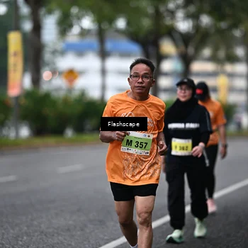 Runner Photo 8516762