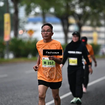 Runner Photo 8516777