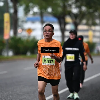 Runner Photo 8516779
