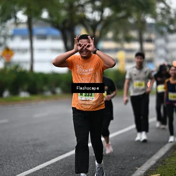 Runner Photo 8516873