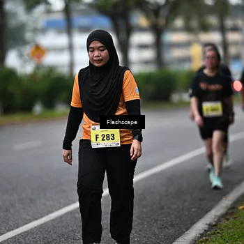 Runner Photo 8517007