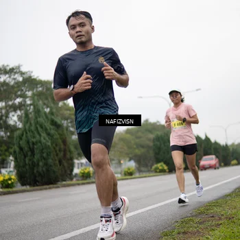 Runner Photo 8517017