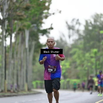 Runner Photo 8517192