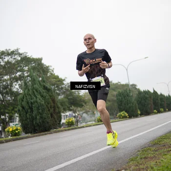 Runner Photo 8517451