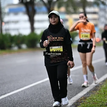 Runner Photo 8517523