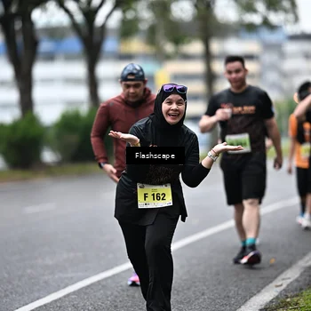 Runner Photo 8517604