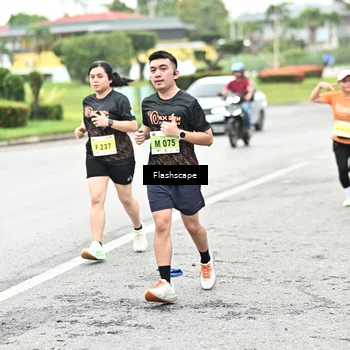 Runner Photo 8517722