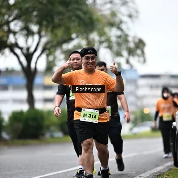 Runner Photo 8517736