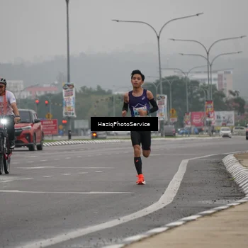 Runner Photo 8517951
