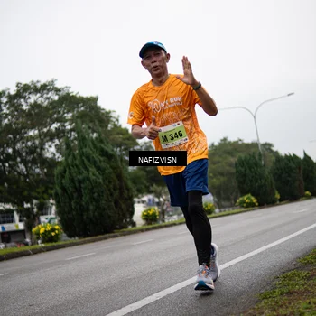 Runner Photo 8518011