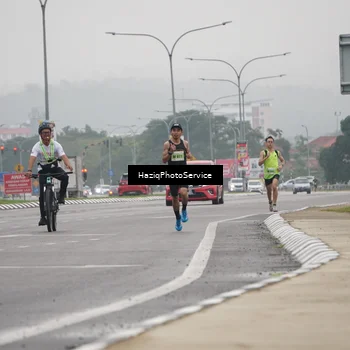 Runner Photo 8518041