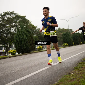 Runner Photo 8518051