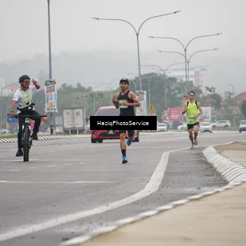 Runner Photo 8518057