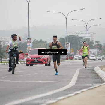 Runner Photo 8518119