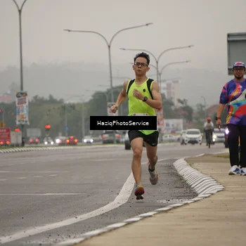 Runner Photo 8518234
