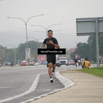Runner Photo 8518338