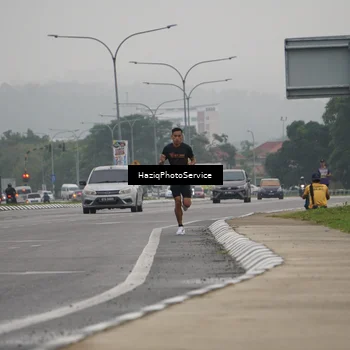 Runner Photo 8518433