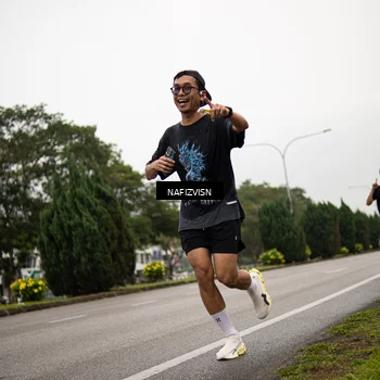 Runner Photo 8518436