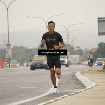 Runner Photo 8518443