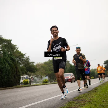 Runner Photo 8518464