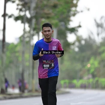 Runner Photo 8518561