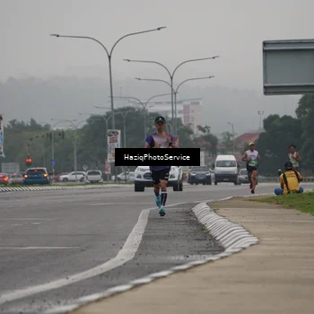Runner Photo 8518582