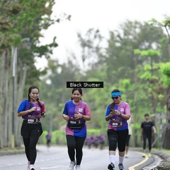 Runner Photo 8518645