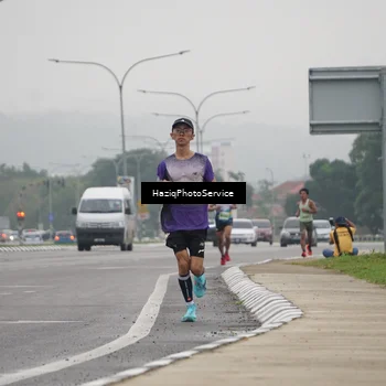 Runner Photo 8518655