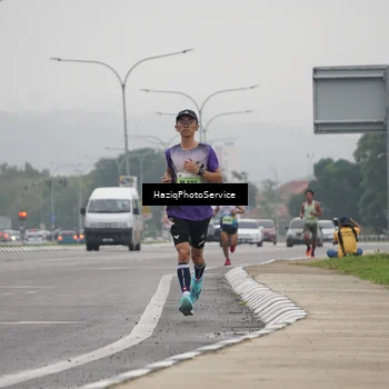 Runner Photo 8518739