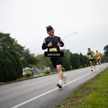 Runner Photo 8518755