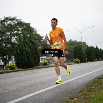 Runner Photo 8518793