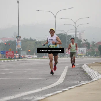Runner Photo 8518797