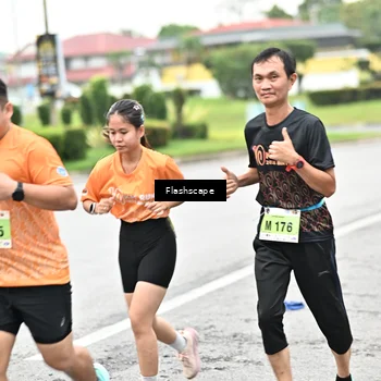 Runner Photo 8518805