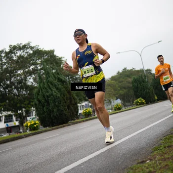 Runner Photo 8518815
