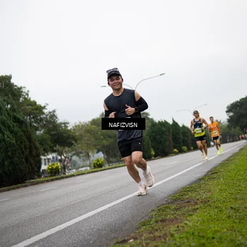 Runner Photo 8518835