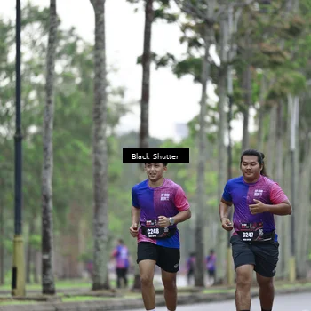 Runner Photo 8518855