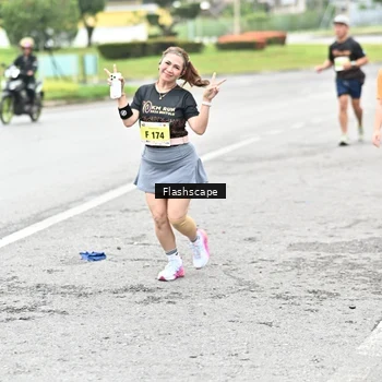 Runner Photo 8518863