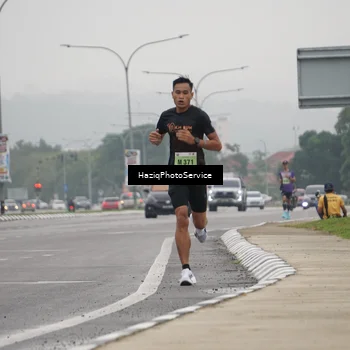 Runner Photo 8518896