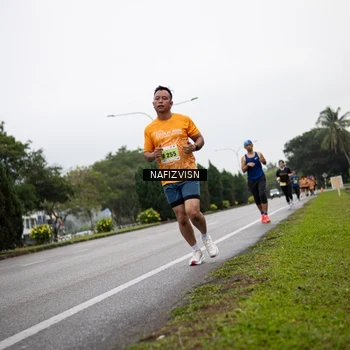 Runner Photo 8518900