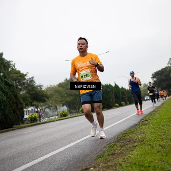 Runner Photo 8518916