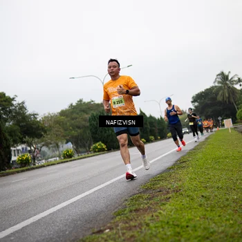 Runner Photo 8518934