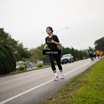 Runner Photo 8519005