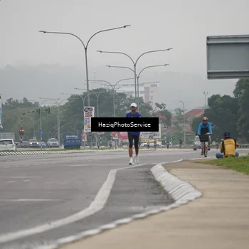 Runner Photo 8519010