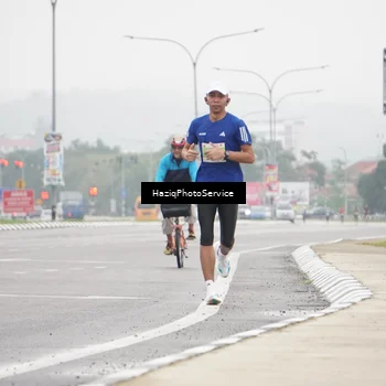 Runner Photo 8519127