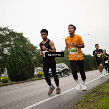 Runner Photo 8519264