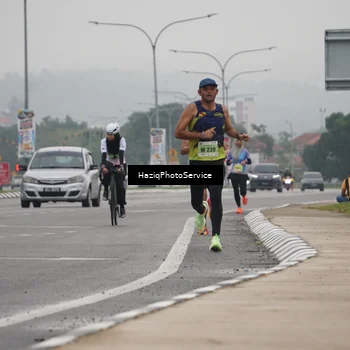 Runner Photo 8519288